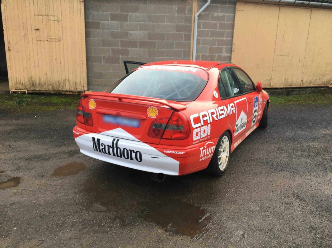 1997 Mitsubishi CARISMA