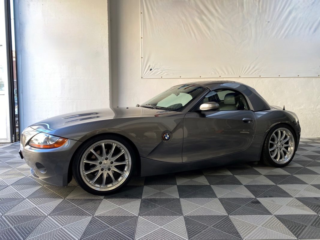 2003 BMW Z4 roadster