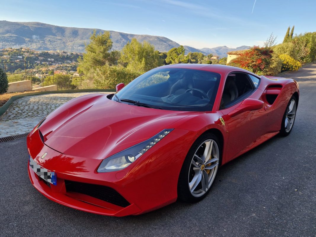 2016 Ferrari 488 GTB